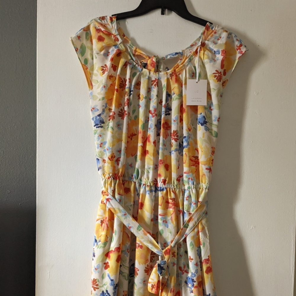 Lauren Conrad dress size L multi color